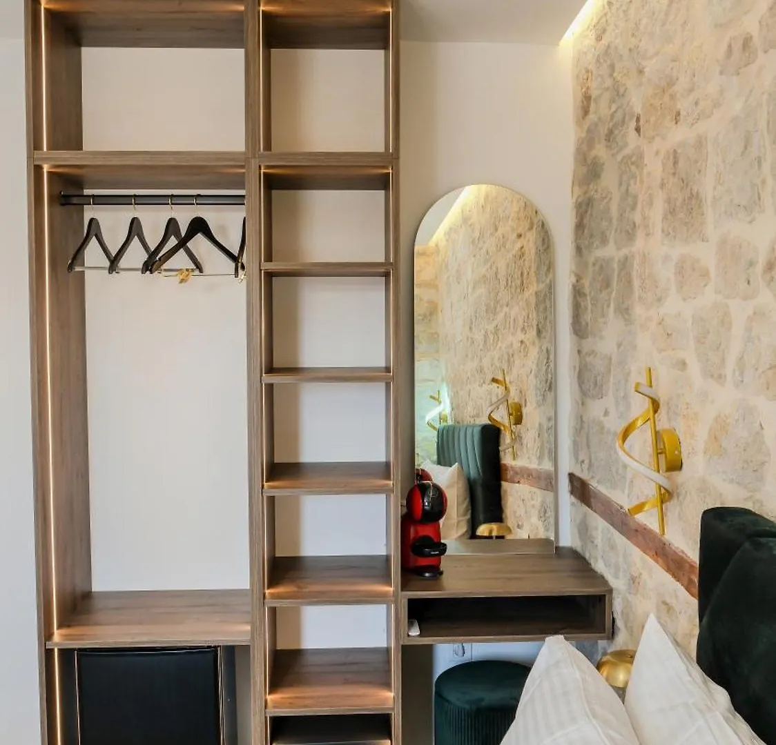 Prisca Luxury Rooms With Breakfast Split