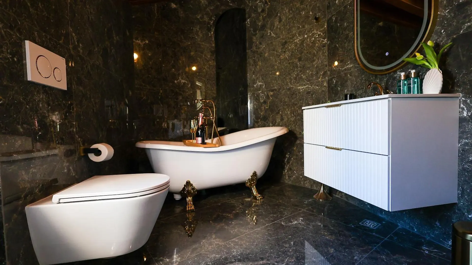 Prisca Luxury Rooms With Breakfast Split 0*,  Chorwacja