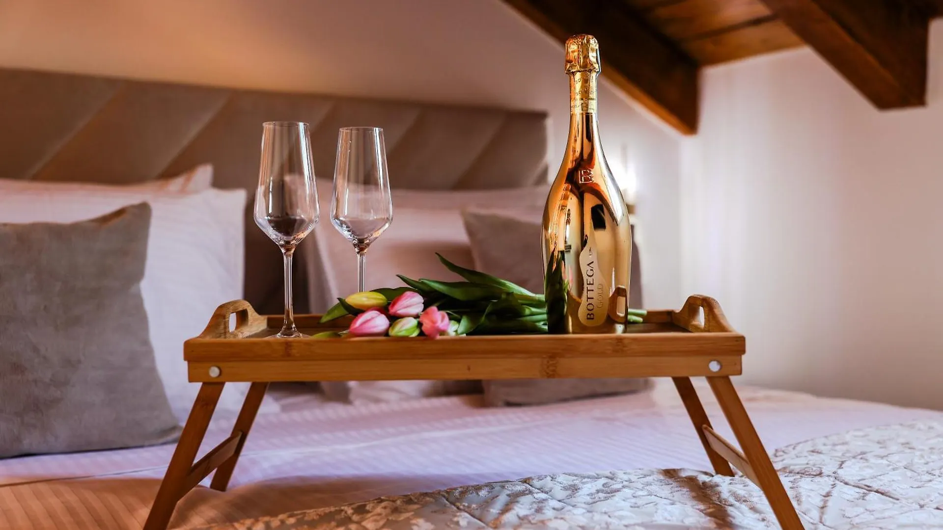 Prisca Luxury Rooms With Breakfast Split Bed & Breakfast
