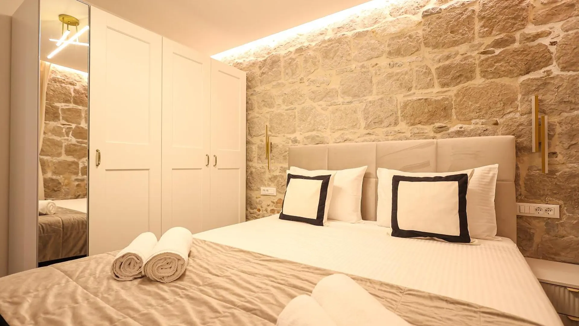 Bed & Breakfast Prisca Luxury Rooms With Breakfast Split Croatia