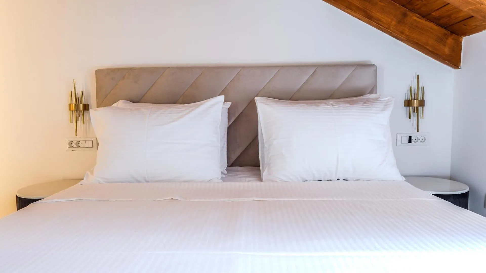 Prisca Luxury Rooms With Breakfast Split